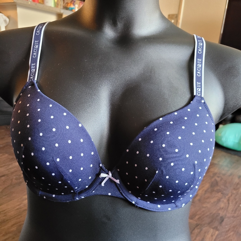 Cacique Lightly Lined T-shirt Bra 38B